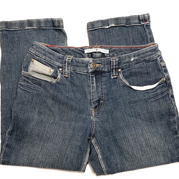 Tommy Hilfiger Denim - Tommy Hilfiger Cuffed Bottom Capris Tommy Hilfiger Denim - Tommy Hilfiger Cuffed Bottom Capris